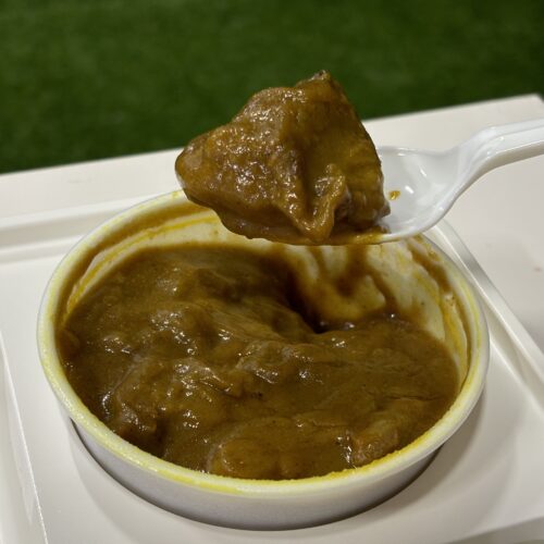 オーベルジーヌ　チキンカレー　