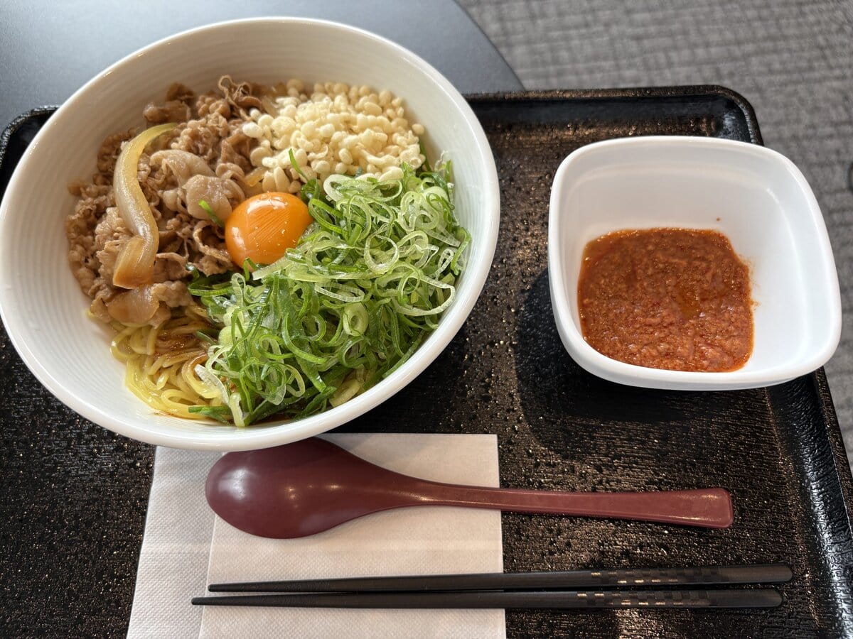 吉野家　牛玉スタミナまぜそば
