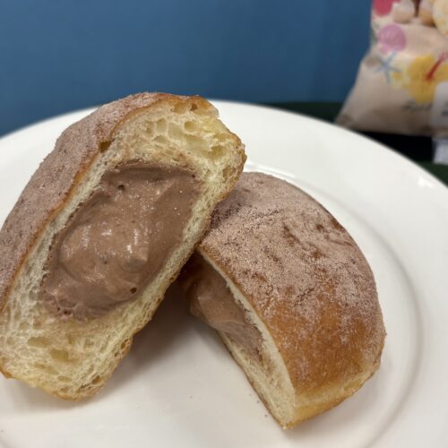 ファミリーマート　マラサダ（マカダミアチョコホイップ）