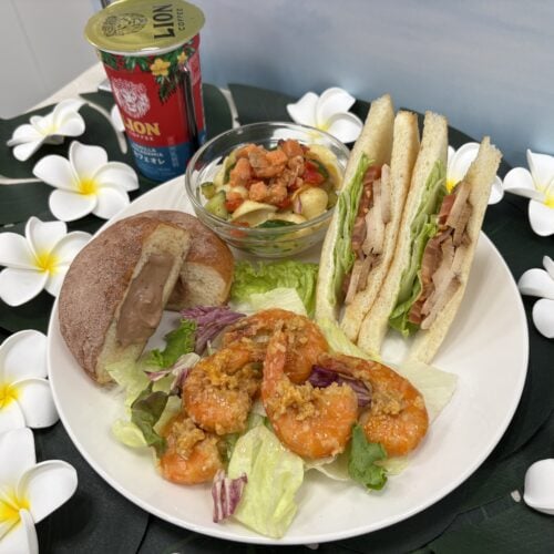 ファミマでうまアロハ～♪ おいしいハワイを食べつくせ！