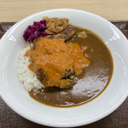 すき家　バターチキンソースカレー