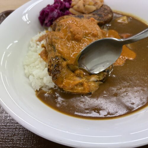 すき家　バターチキンソースカレー