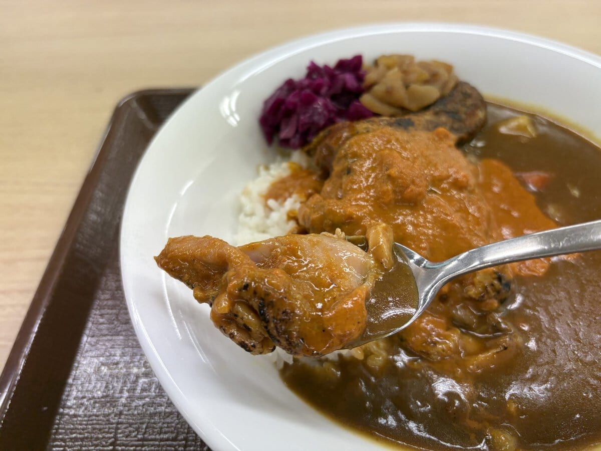 すき家　バターチキンソースカレー