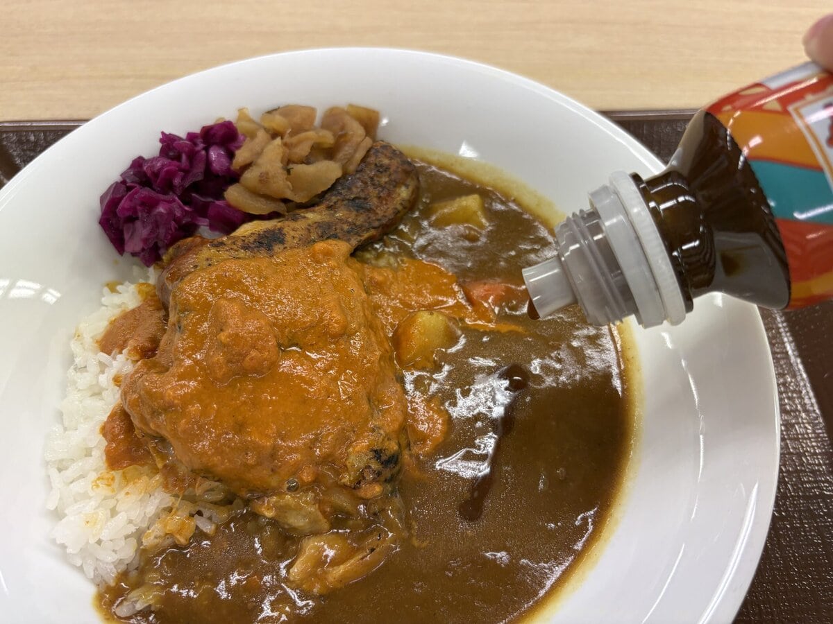 すき家　バターチキンソースカレー