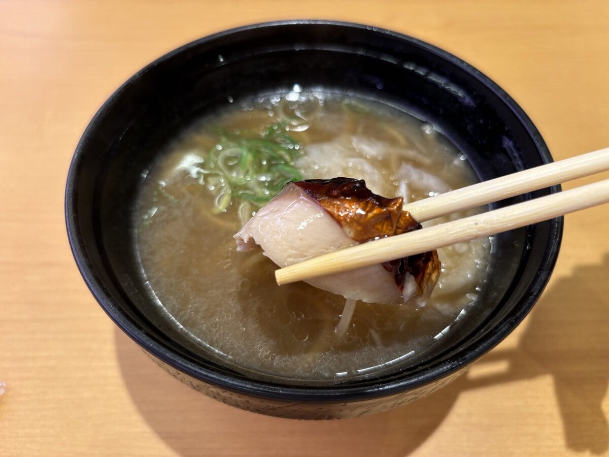 スシロー　濃厚鯖節ラーメン