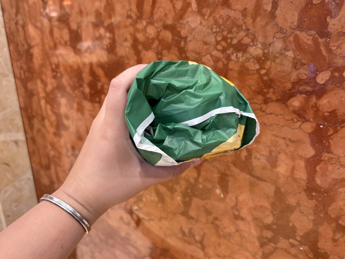 ケンタッキーフライドチキン　トリプル月見バーガー