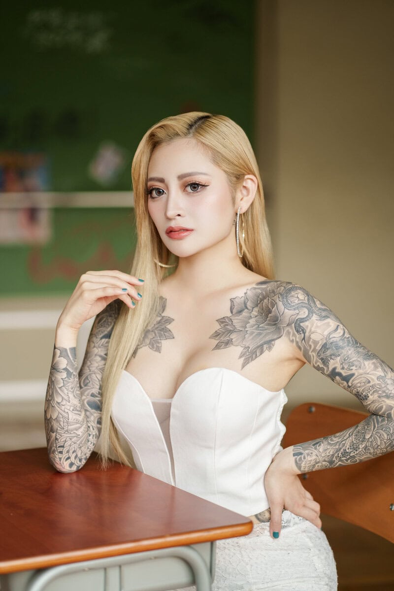 『ラヴ上等』乙葉 a.k.a. おとさん(22)/専門学生・キャバクラ勤務