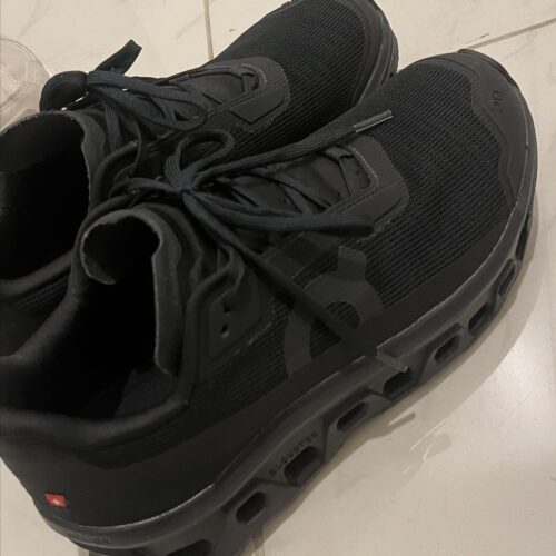 On　スニーカー