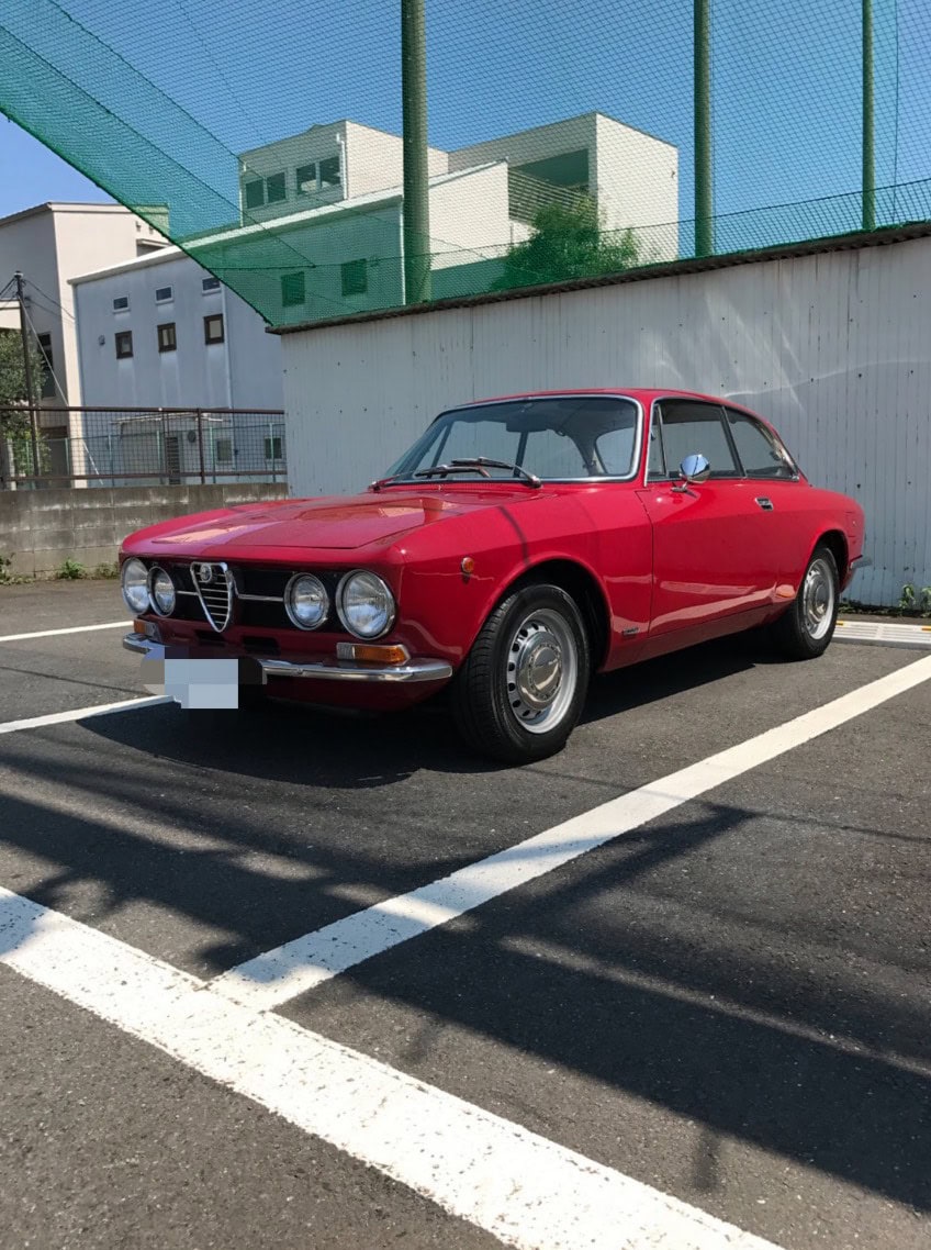 ジャルジャル後藤淳平の「欧州旧車」愛がすごすぎた!服部昌孝も驚く“洗練されたセンス”の正体と、3台維持を貫く独自の美学