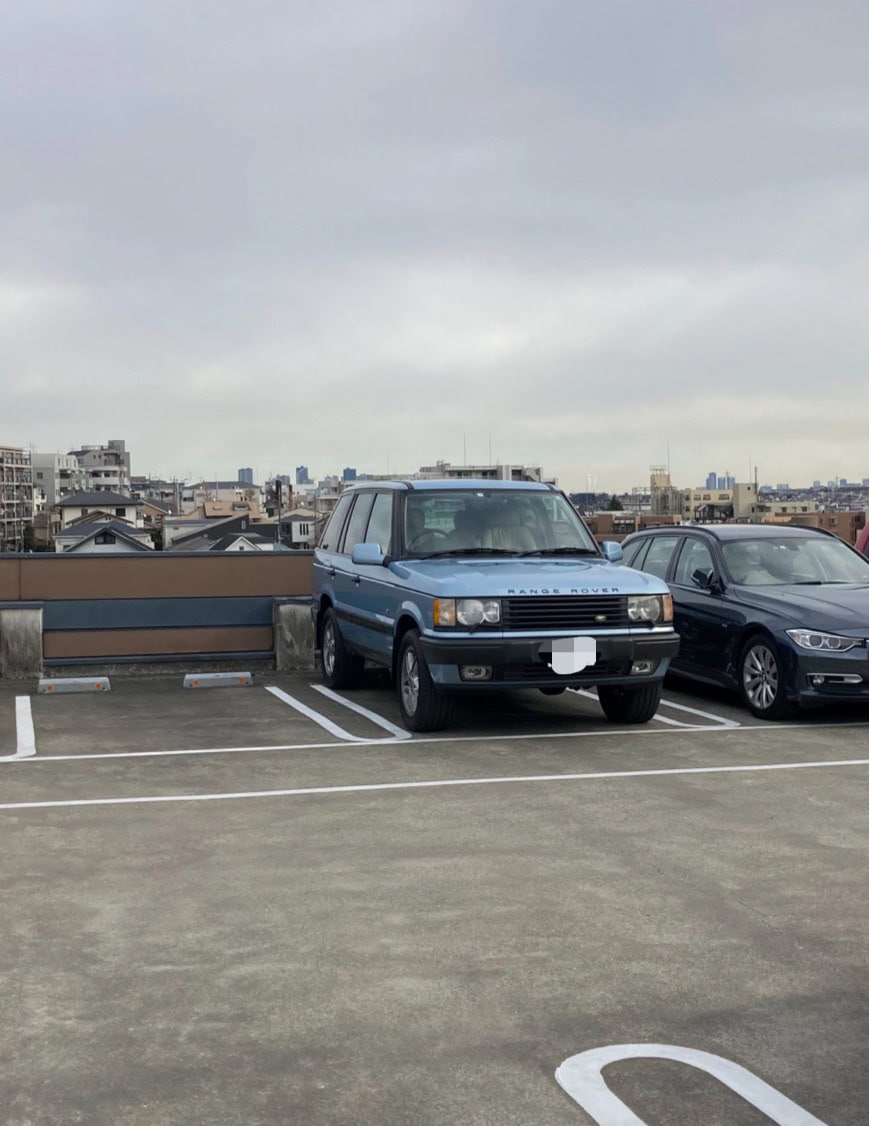 ジャルジャル後藤淳平の「欧州旧車」愛がすごすぎた!服部昌孝も驚く“洗練されたセンス”の正体と、3台維持を貫く独自の美学