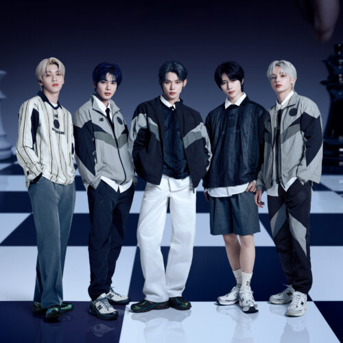 TXT×ニューバランス×ABC-MARTの神コラボ！幻想的すぎる“チェス”ビジュアルに世界中が沸いた