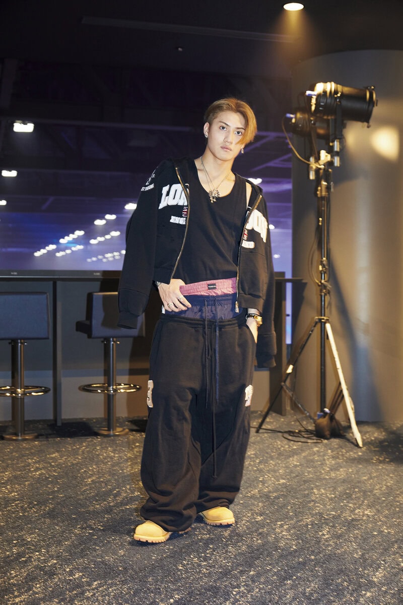 SEPTENI RAPTURESメンバーAOIの私服スナップ