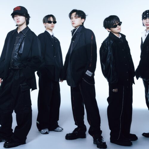 ボーイズグループ〈STARGLOW（スターグロウ）〉