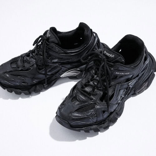 THE JET BOY BANGERZのKOTAのお気に入りのスニーカーはBALENCIAGAの「Track2」！