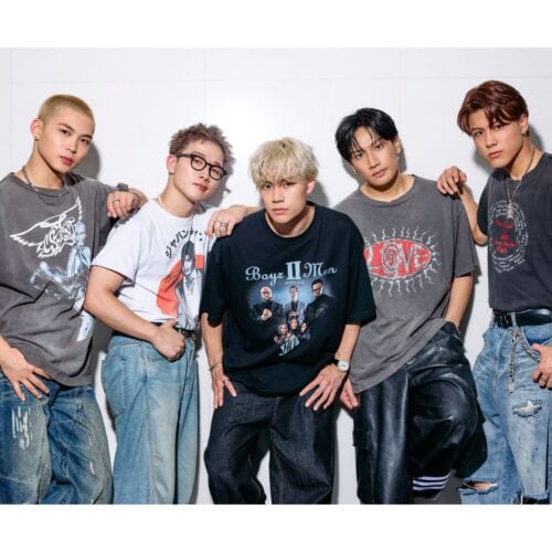 TJBBが「愛用Tシャツ」を独占公開!ブルーノ・マーズのカタカナTから、人生初の古着まで…5人の素顔が見える私物に迫る