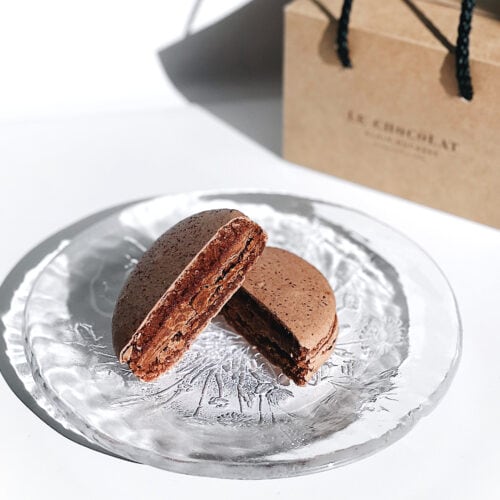 ル・ショコラ・アラン・デュカスのマカロンショコラ