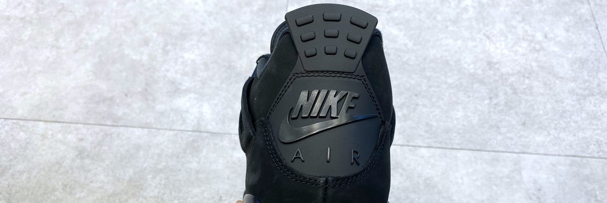 Nike（ナイキ）のエアジョーダン4 レトロ OG "ブラックキャット" (2025)