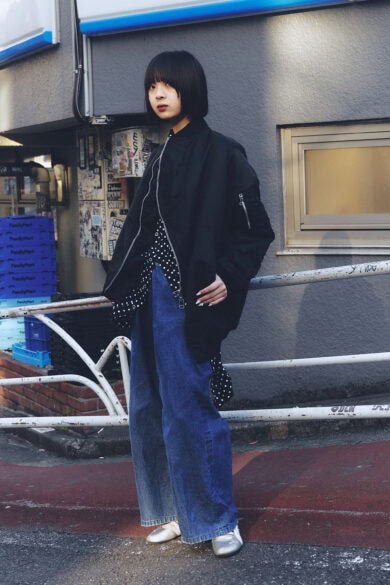 【スナップ】変わった形のアイテムを寄せ集めた“オールスター”コーデ