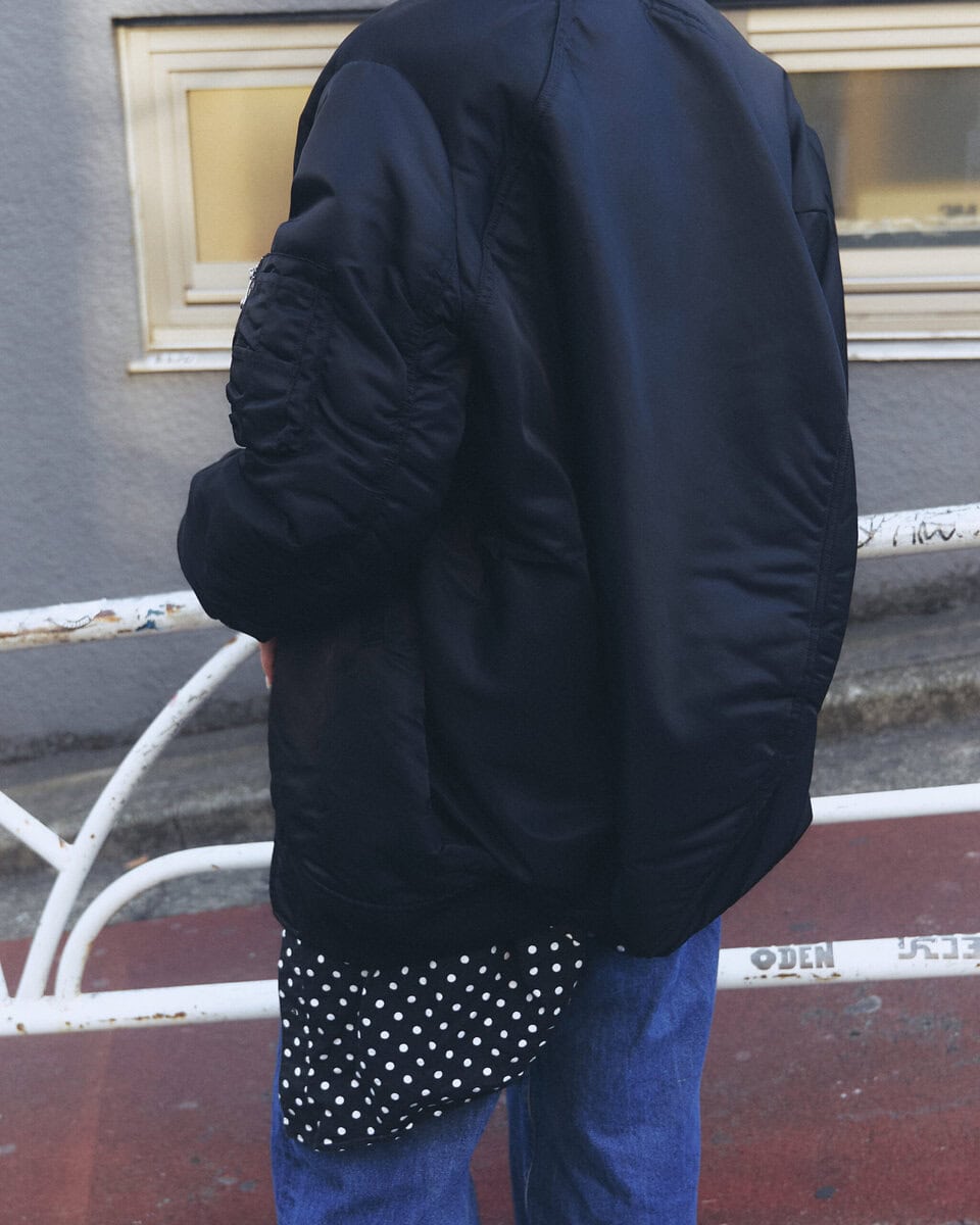 【スナップ】変わった形のアイテムを寄せ集めた“オールスター”コーデ