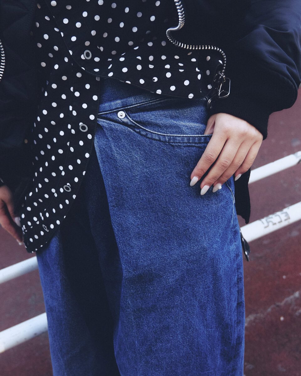 【スナップ】変わった形のアイテムを寄せ集めた“オールスター”コーデ