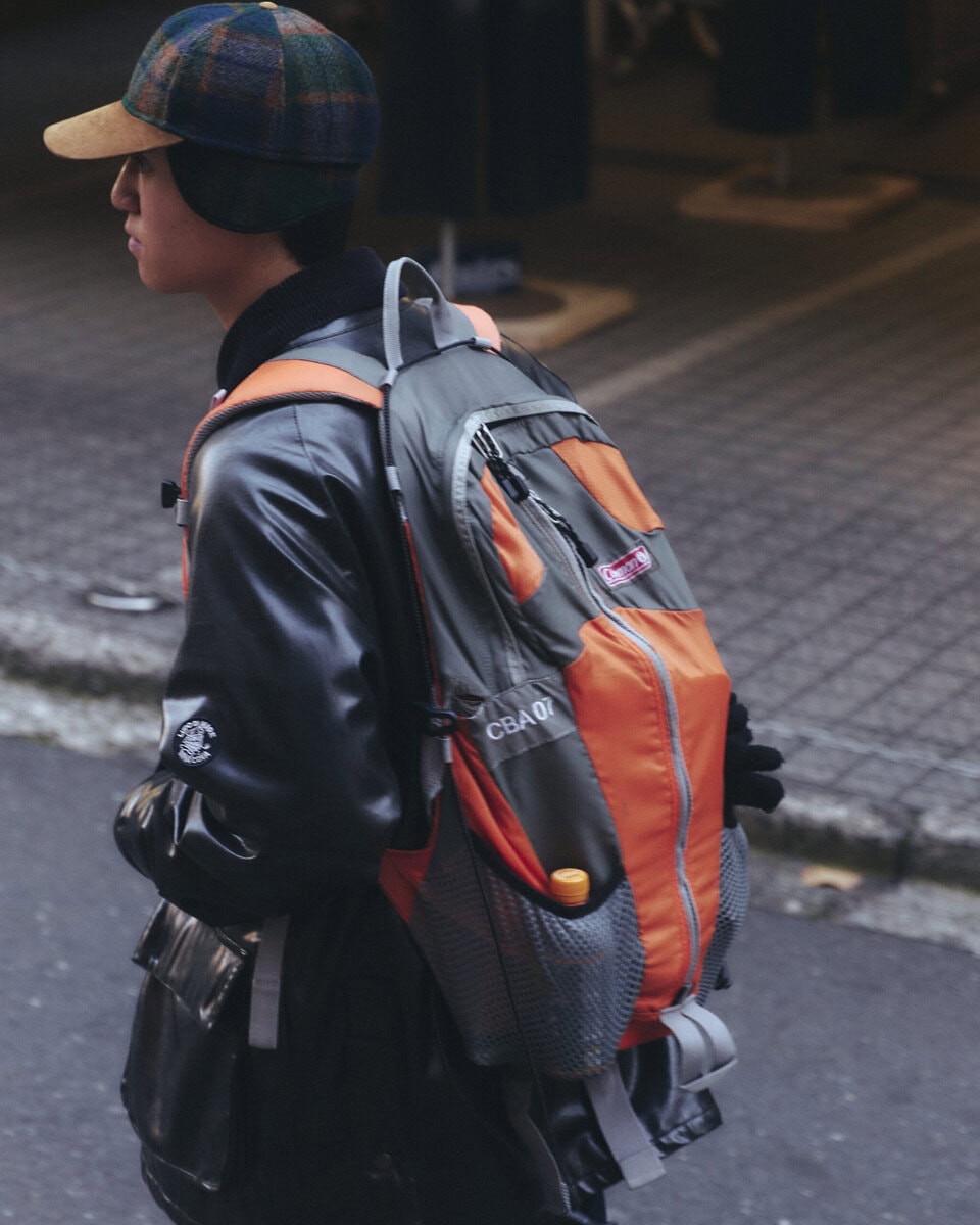 【スナップ】イタリア生まれのマリンウェアブランドのアウターで「トップスゆったり」シルエットを構築