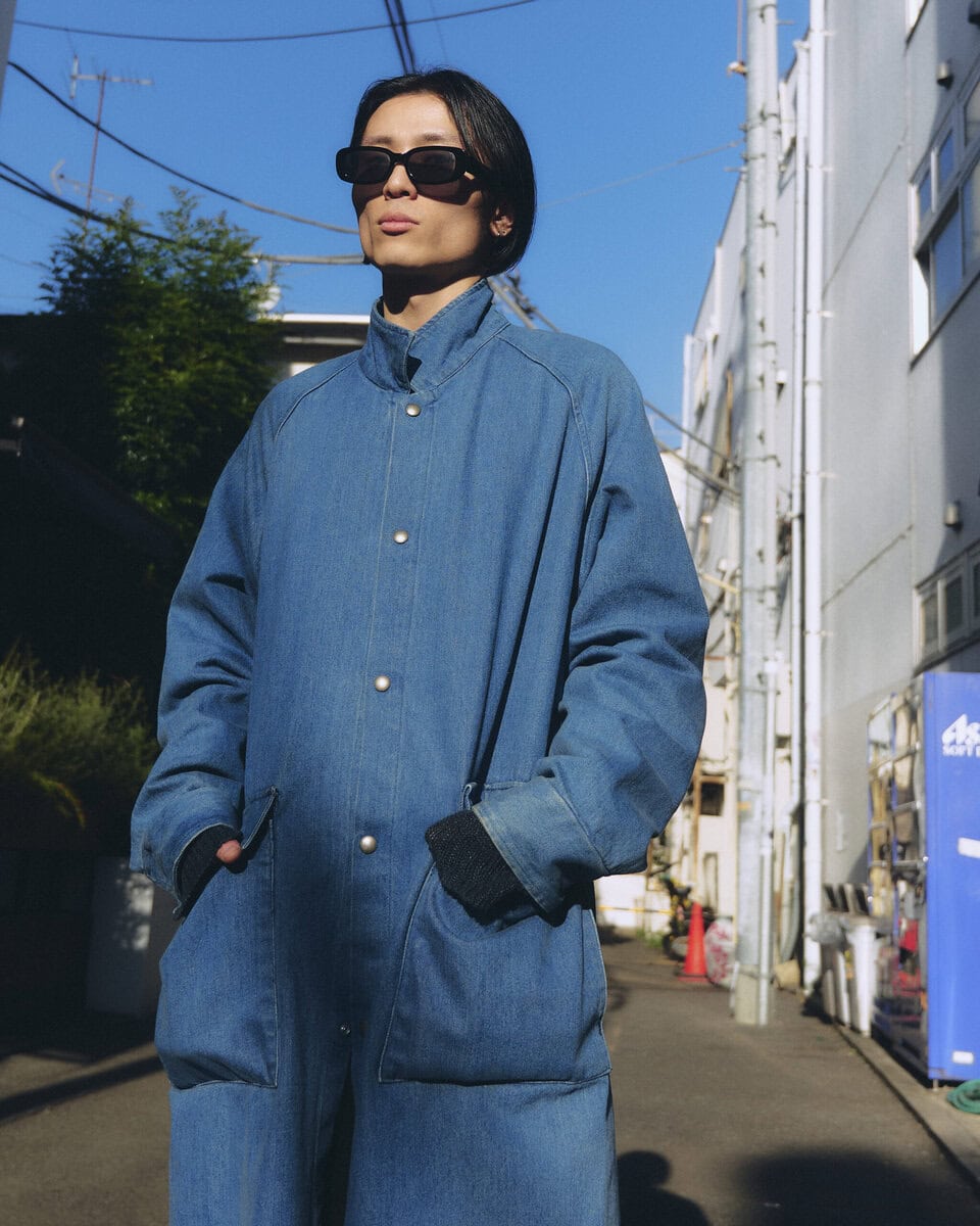 【スナップ】古着のデニムロングコートが抜群のオーラ！ユニクロ、ZARAづかいも絶妙