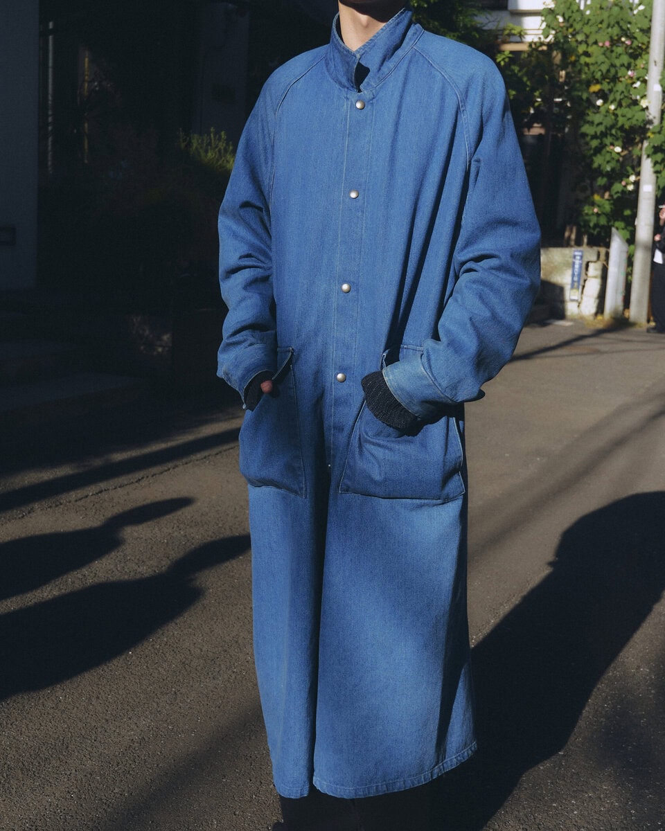 【スナップ】古着のデニムロングコートが抜群のオーラ！ユニクロ、ZARAづかいも絶妙