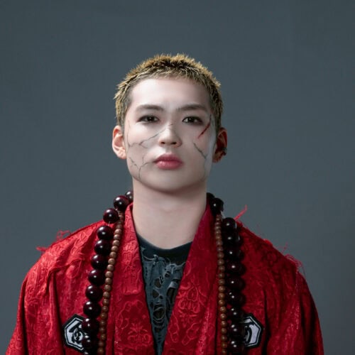 ゾンビドラマ『DARK13 踊るゾンビ学校』でのHINATA