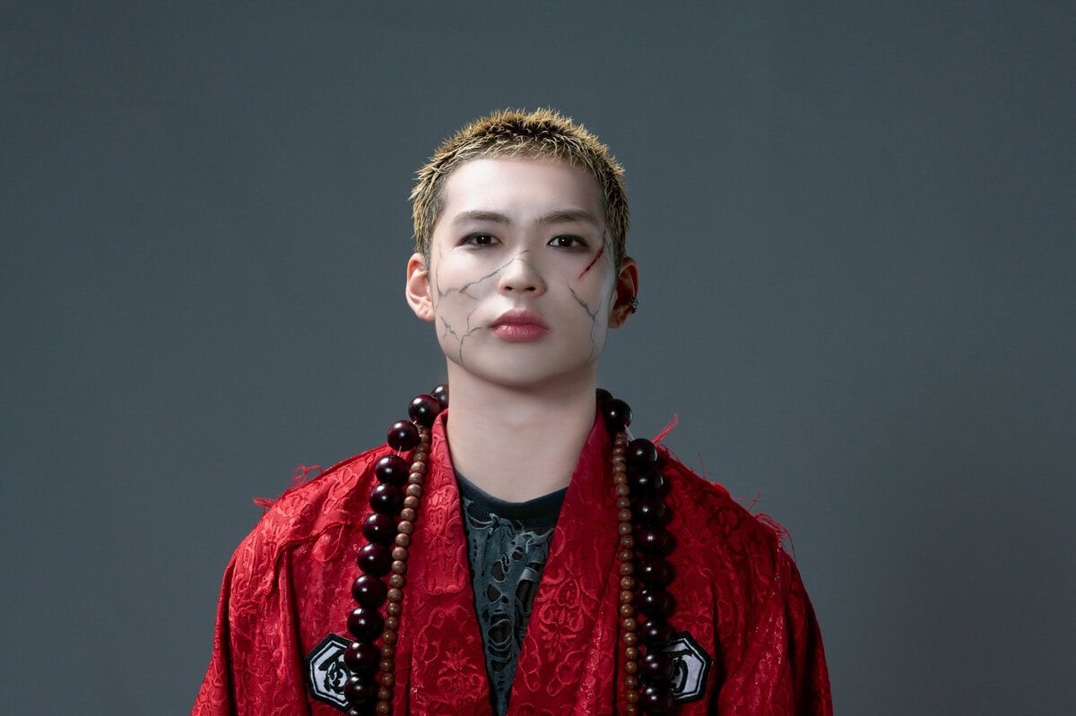 ゾンビドラマ『DARK13 踊るゾンビ学校』でのHINATA