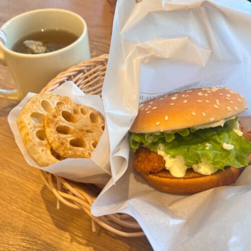 フレッシュネスバーガーのサーモンバーガーセット