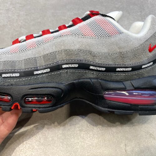 UNDEFEATED × Nike（アンディフィーテッド × ナイキ）のエアマックス95 SP 
