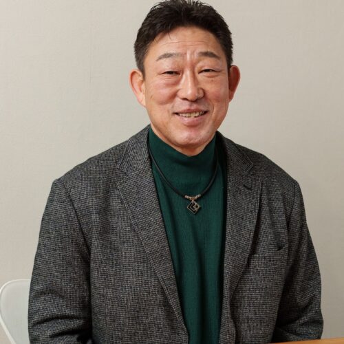 星野の愛弟子であり、中日での監督時代の正捕手であった中村武志