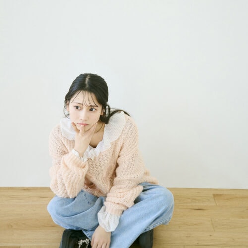 1st写真集『うたかた』を発売した野中ここな