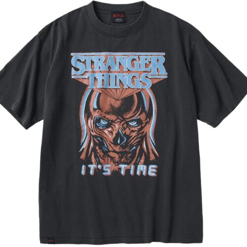 ジュンと『ストレンジャー・シングス』のコラボアイテム（Tシャツ）