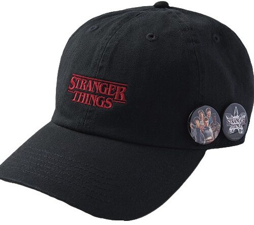 ジュンと『ストレンジャー・シングス』のコラボアイテム（キャップ）