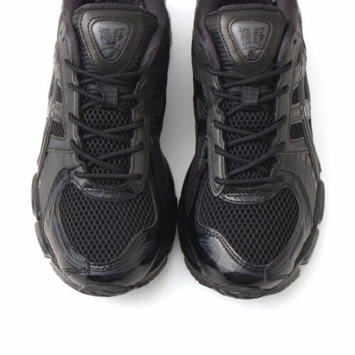 アシックス スポーツスタイルの「ゲル-カヤノ 12.1 アトモス “ラデン（螺鈿）”」¥28,600