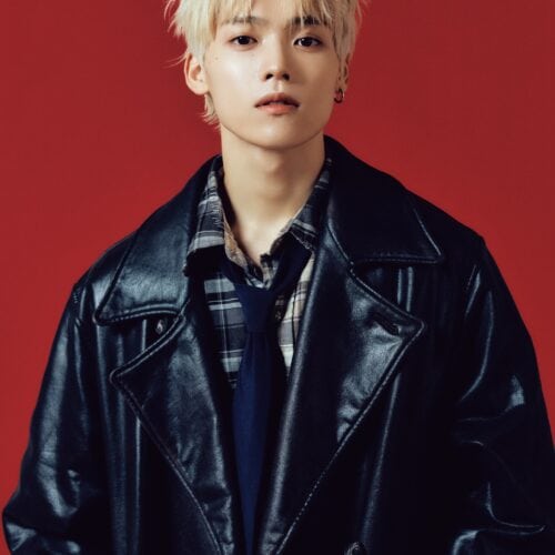 INI木村柾哉　特別な日に着たい都会的なレザーコート