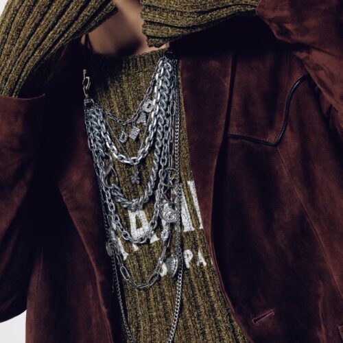 INI木村柾哉　スウェードジャケットをカジュアルに着こなす