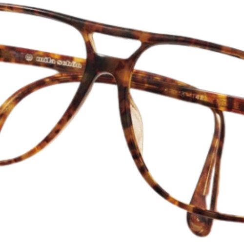 DJ、モデル・矢部ユウナのベストバイ ヴィンテージのアイウェア