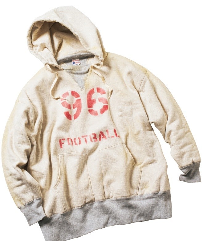 モデル・KAIOのベストバイ　Championのダブルシックネスプルオーバーアフターフーデッドスウェットシャツ