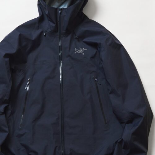 UNDER THE SUNスタッフ、ブランドディレクター・谷田誠人のベストバイ　ARC'TERYXのベータSL