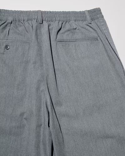 GU×UNDERCOVER ワイドテーパードパンツ 背面ウエストゴム