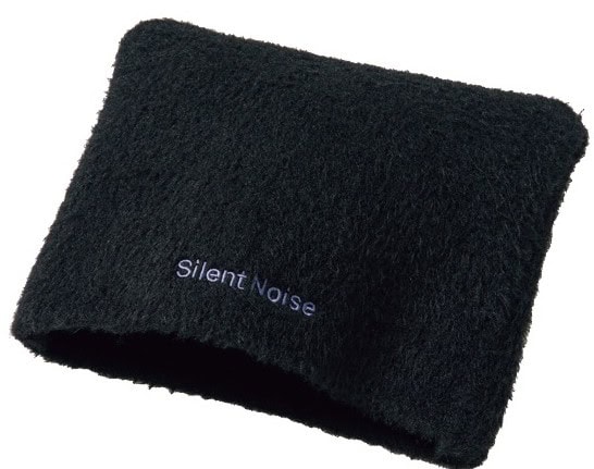 岸谷蘭丸さんのベストバイ GU × UNDERCOVERのニットキャップ