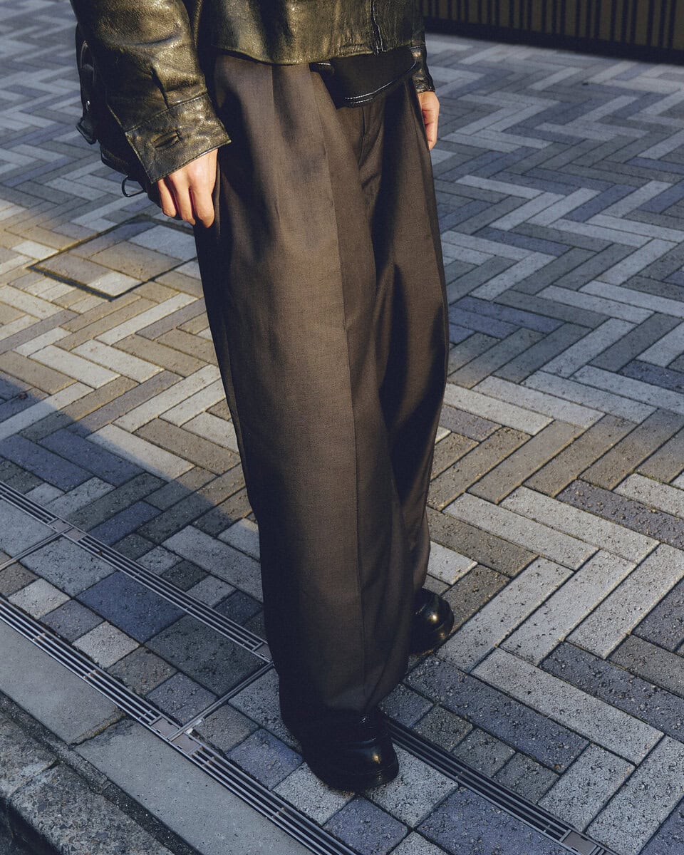 【スナップ】カラーは黒をベースに構築したキレイめAラインコーデ