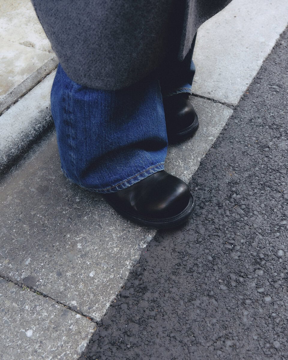 【スナップ】「パリの雰囲気を意識した」アイテム選びが光る