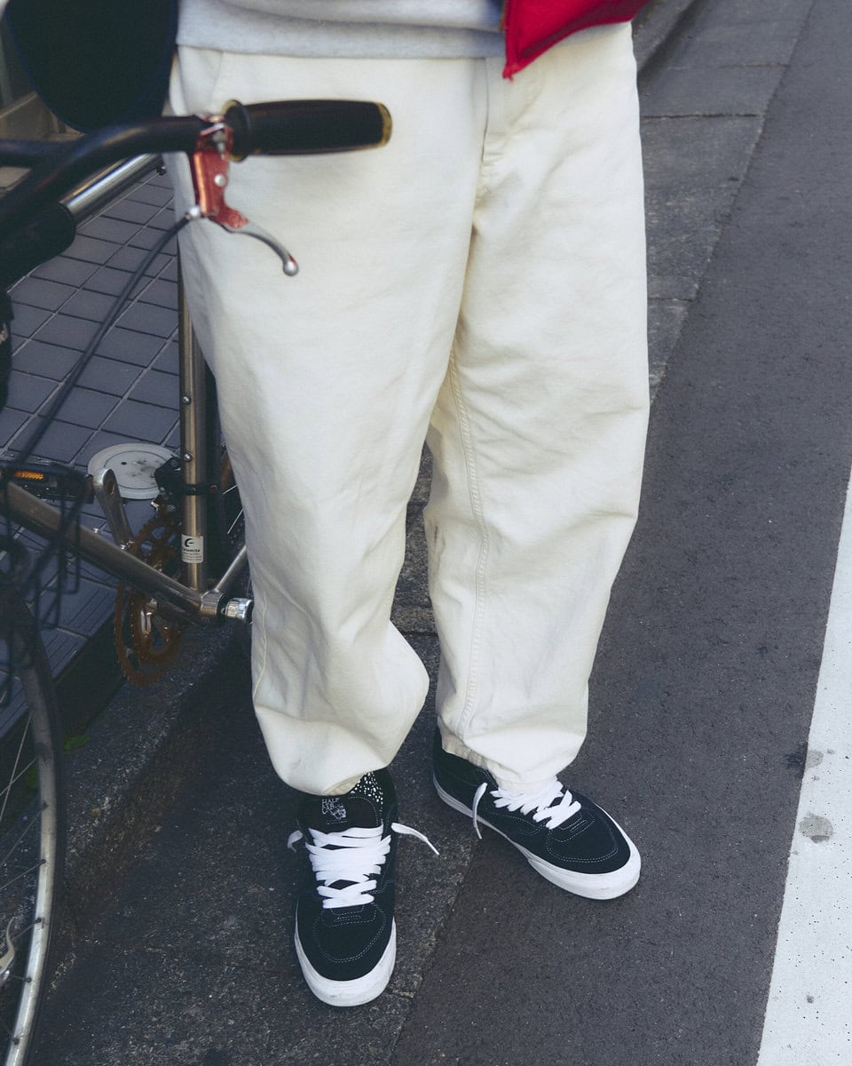 【スナップ】全身白コーデからの“足し算”が絶妙な古着コーデ