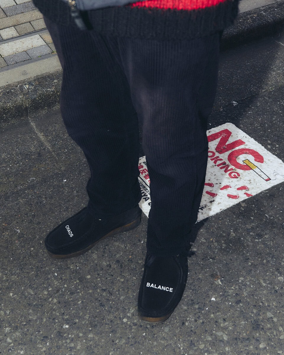 【スナップ】ザ・ノース・フェイスのダウンを“普通に着ない”ために色物のニットを覗かせる