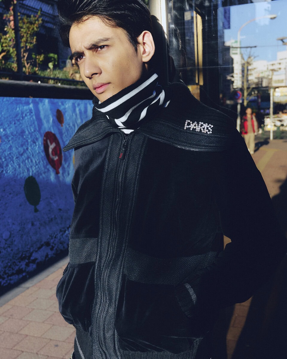 【スナップ】ダークな要素に可愛さも足して。サイズはジャストにキレイめに