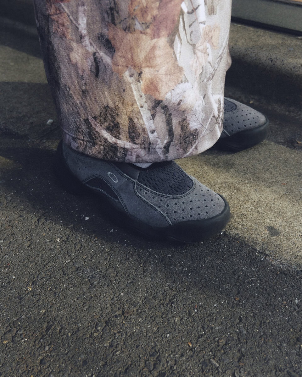 【スナップ】ボトムスに視線を集中!と思いきやトップスにも技巧を凝らして