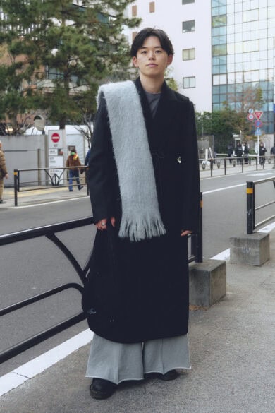 【スナップ】レイヤードは秋冬の醍醐味！ジャケットにコートを重ねて